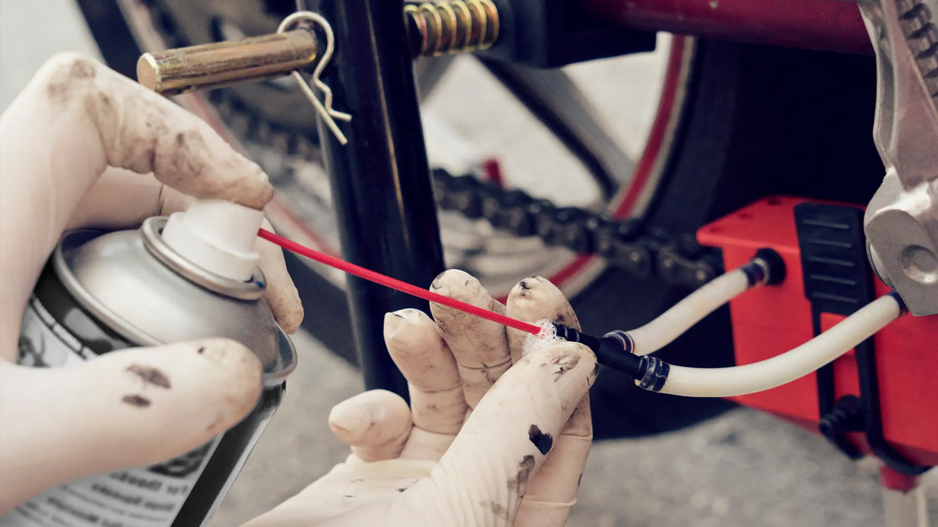 The Ultimate Guide to Motorcycle Chain Cleaning in 2023